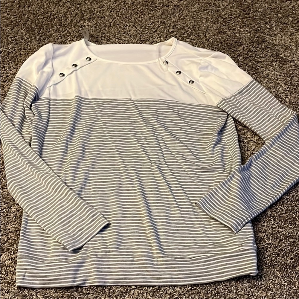 Pink Clover Blue Long Sleeve Buttoned Blouse